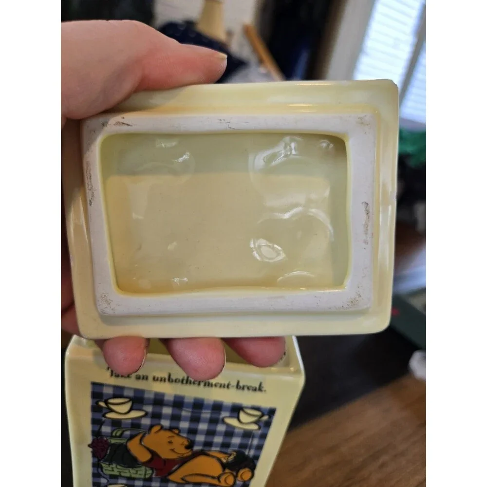 Vintage Disney Winnie The Pooh Tea Bag Dispenser Holder Box Yellow Honeypot Bees